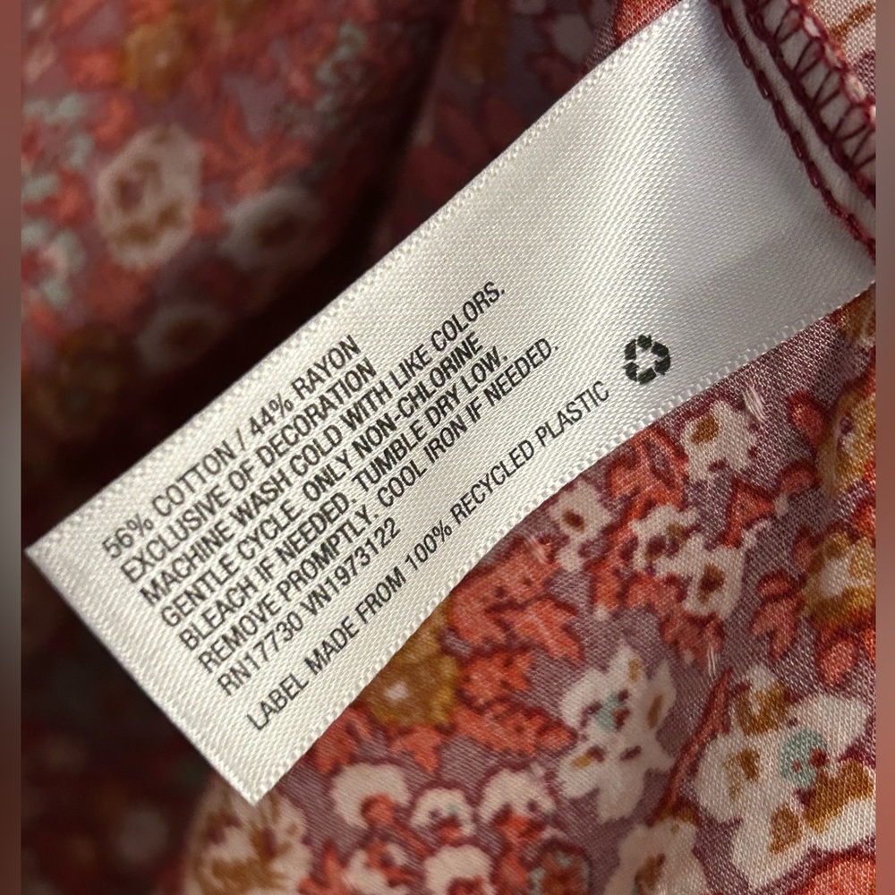 Universal Thread Red Floral Blouse - image 4